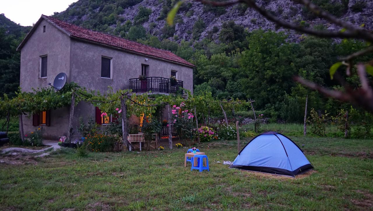 Camp Podkraj Ξενοδοχείο Virpazar Εξωτερικό φωτογραφία