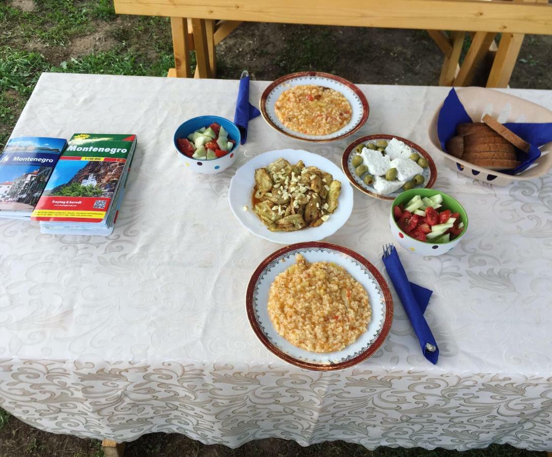Camp Podkraj Ξενοδοχείο Virpazar Εξωτερικό φωτογραφία